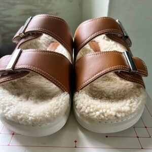 Alexander McQueen Tan lambskin fur Slides with Cream Lining